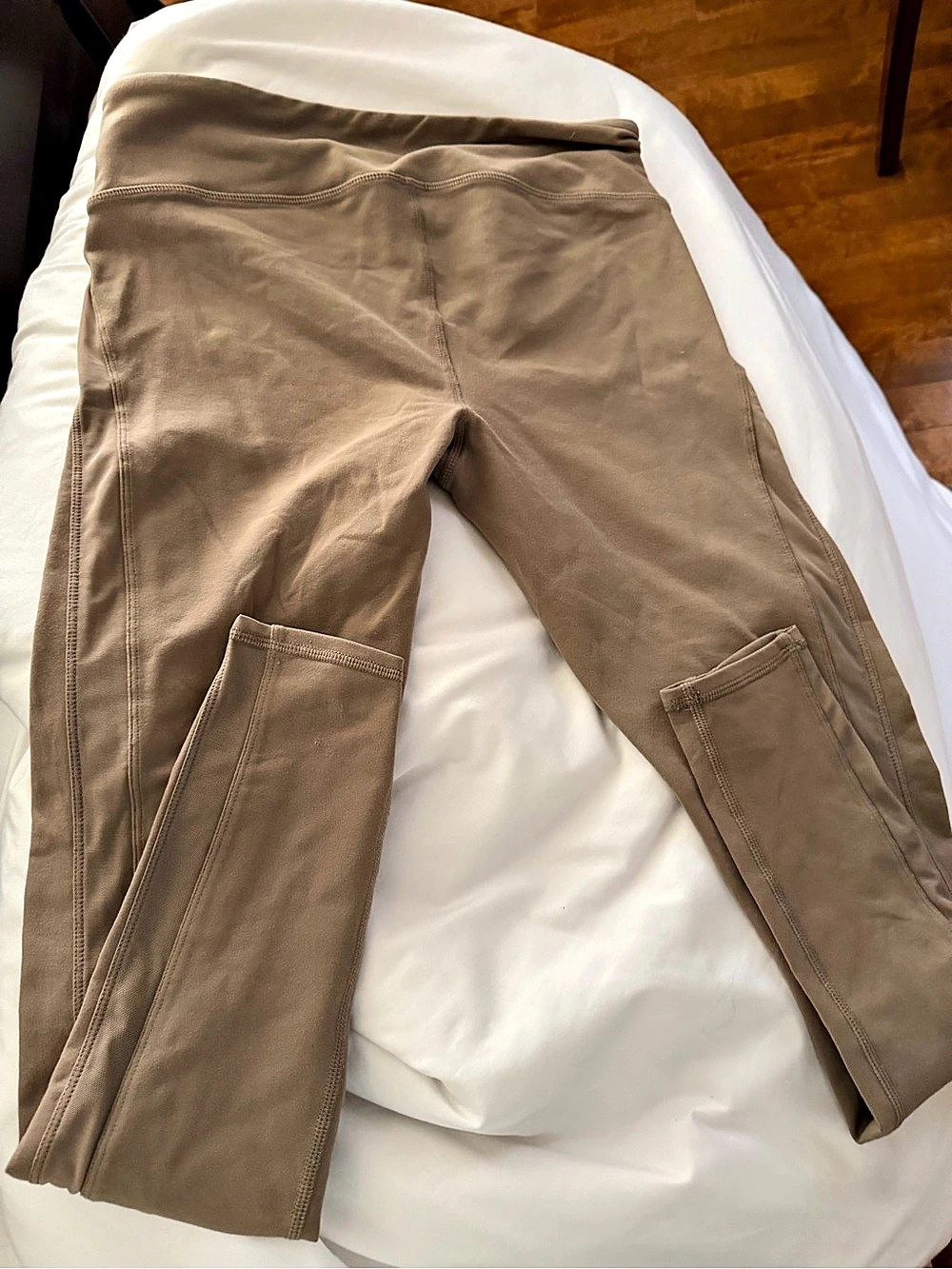Alo Brown Leggings Like New